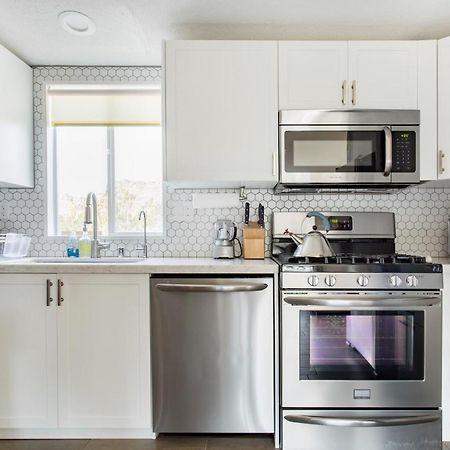 @ Marbella Lane - 10 Acres Oasis Desert Retreat! 조슈아 트리 외부 사진